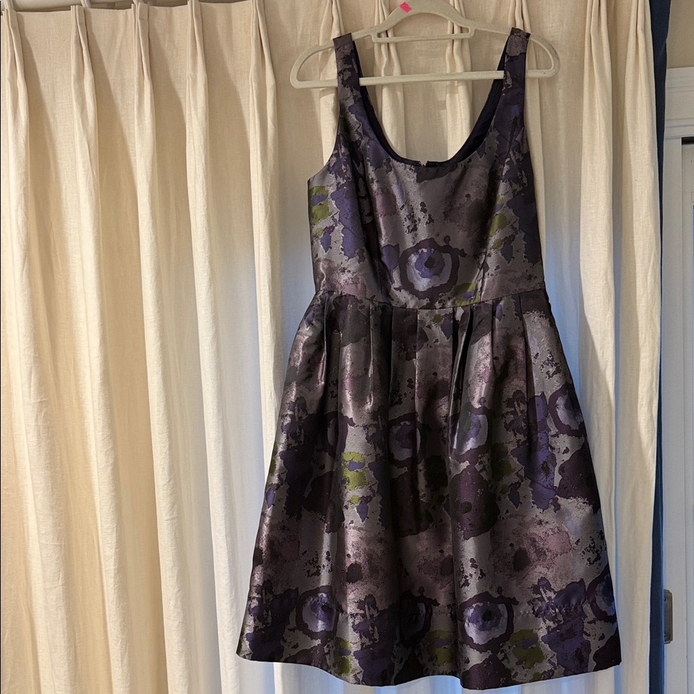 Donna Morgan Purple Floral Jacquard Midi Dress with Green Accents